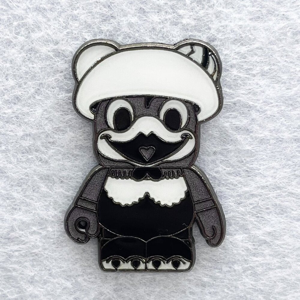 🔮 5/$25 Disney Vinylmation‎ Classic Disney Clara Cluck Pin